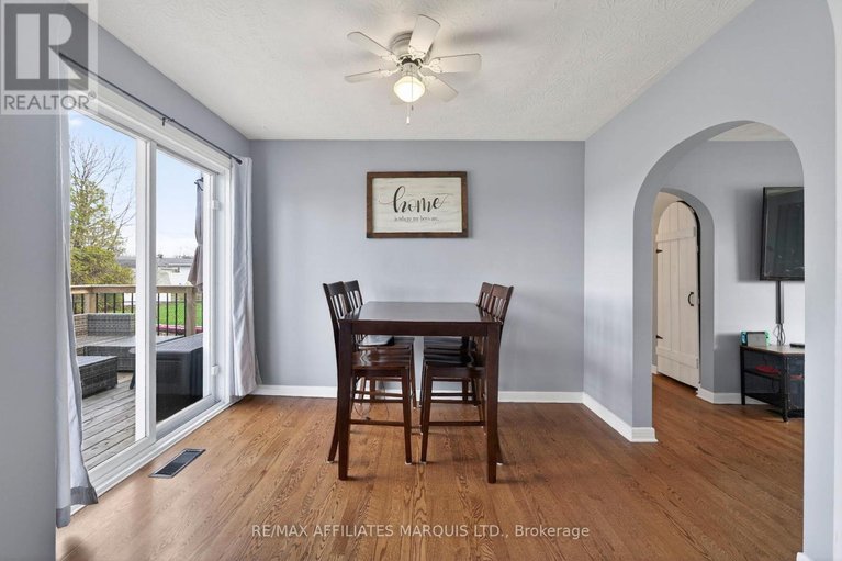 29642596/11-gray-avenue/long-sault/south-stormont/ontario/K0C1P0_7