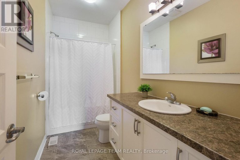 28566051/195-stonewood-drive/beckwith-twp/beckwith/ontario/K7C3P2_29