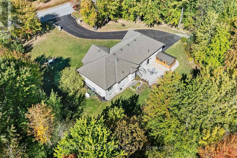 28999166/524-osmond-daley-drive/huntley-ward-south-east/ottawa/ontario/K0A1L0_34