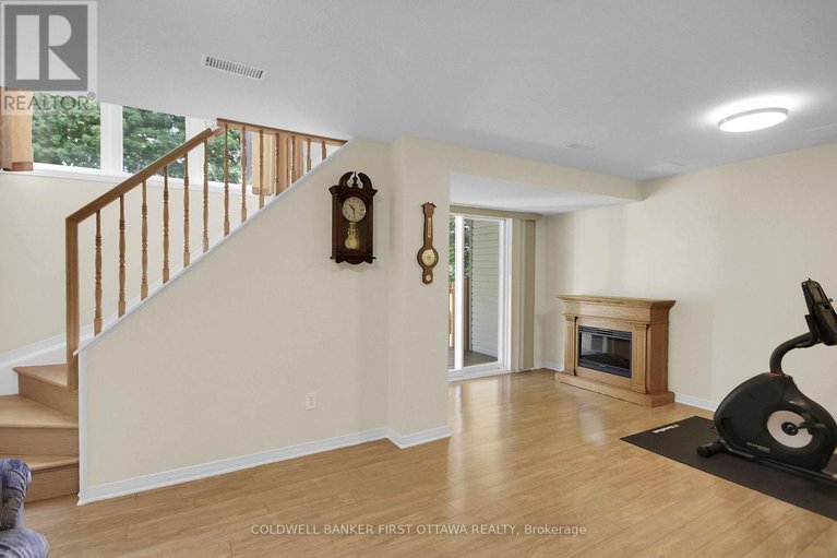 28408696/41-tobermory-crescent/morgans-grantsouth-march/ottawa/ontario/K2K2S2_23