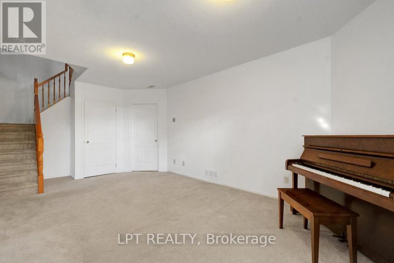28752379/6-sandcliffe-terrace/centrepointe/ottawa/ontario/K2G5X1_34
