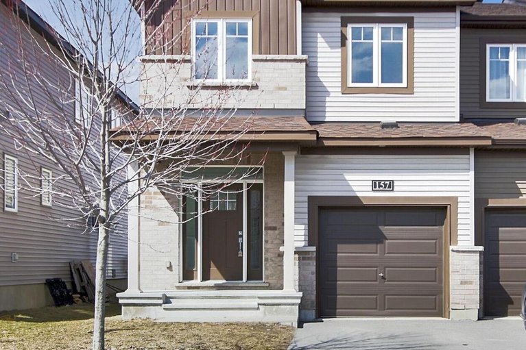 29532775/157-bending-way/hearts-desire/ottawa/ontario/K2J6N9_1