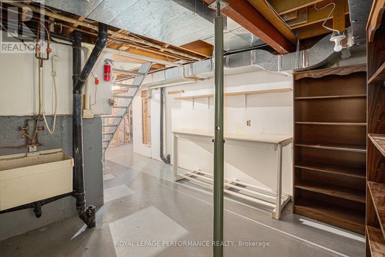 28989663/6232-fortune-drive/convent-glen-north/ottawa/ontario/K1C2B6_22