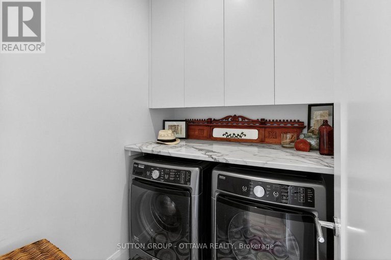 29641673/31-carlotta-avenue/kingsview-park/ottawa/ontario/K1L6S5_18