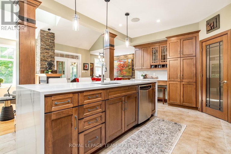 28462571/19-turtle-point-private/morgans-grantsouth-march/ottawa/ontario/K2K3P1_6