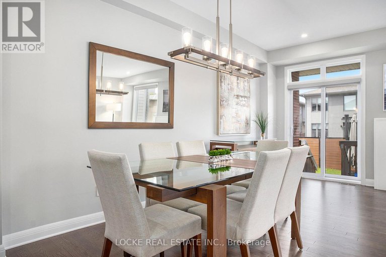 28596874/517-pimiwidon-street/cfb-rockcliffe-and-area/ottawa/ontario/K1K5A1_15