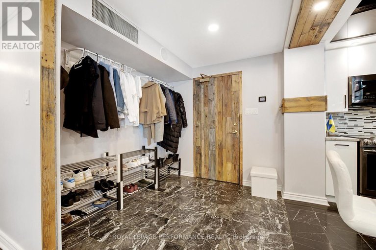 29535481/1905-160-george-street/lower-townbyward-market/ottawa/ontario/K1N9M2_6