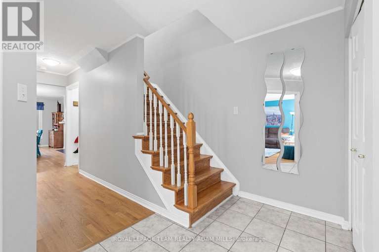28573380/607-tourelle-drive/fallingbrookgardenway-south/ottawa/ontario/K4A3H5_19