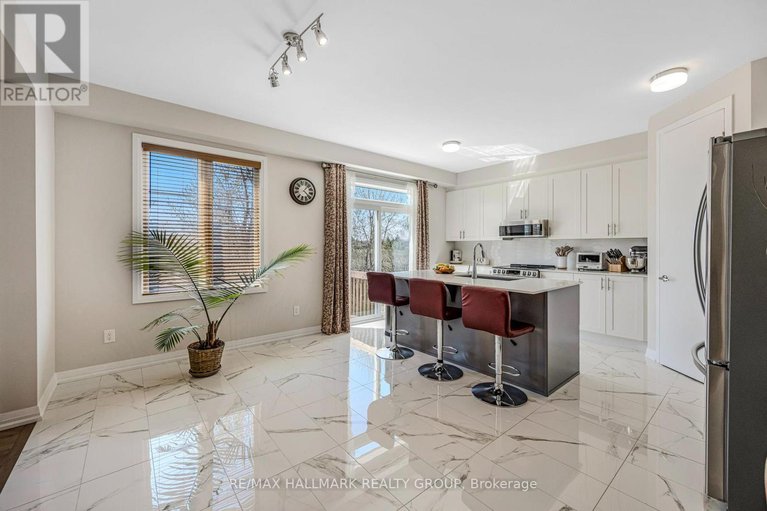 28506453/643-terrier-circle-w/goulbourn-twp-from-franktown-rdsouth-to-rideau/ottawa/ontario/K0A2Z0_19