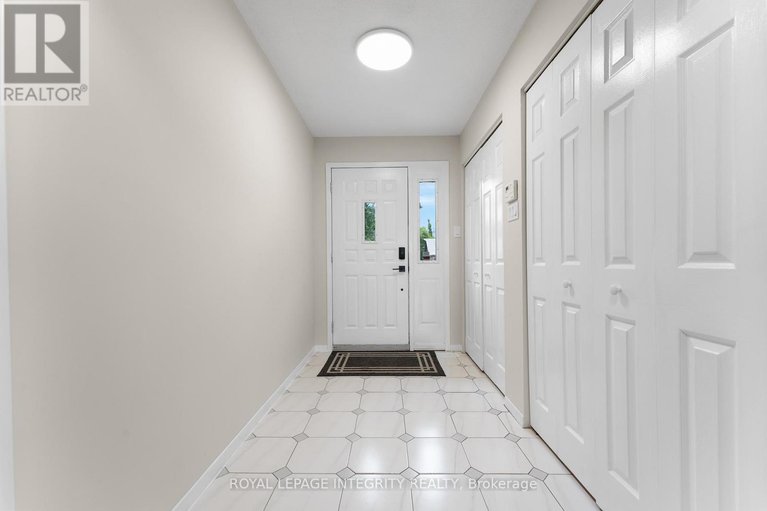 28594560/7403-rideau-valley-drive-s/rideau-twp-s-of-reg-rd-6-e-of-mccordick-rd/ottawa/ontario/K0A2E0_3