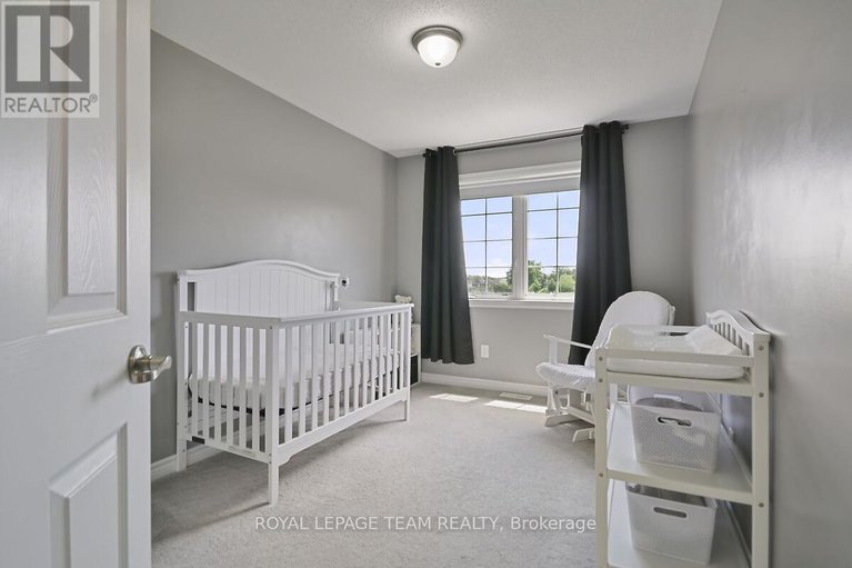 28542675/340-astelia-crescent/stittsville-north/ottawa/ontario/K2S0W7_21