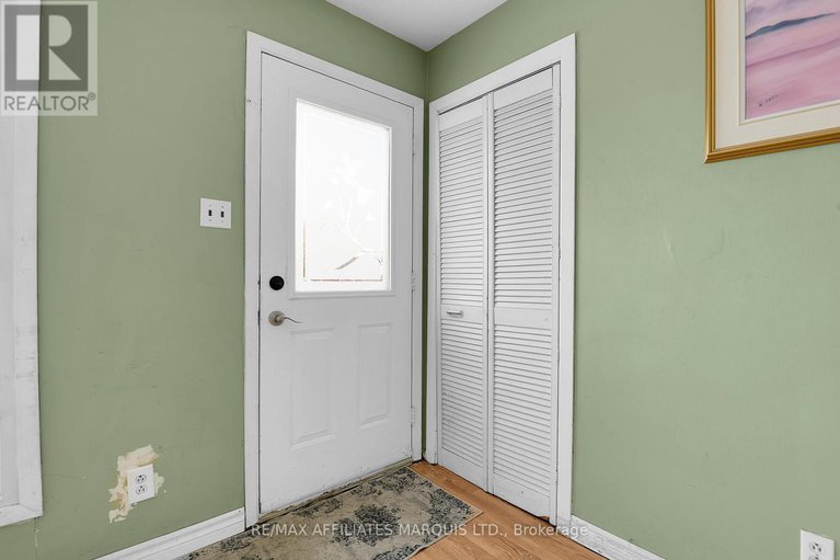 29197091/418-dominion-street/alexandria/north-glengarry/ontario/K0C1A0_4