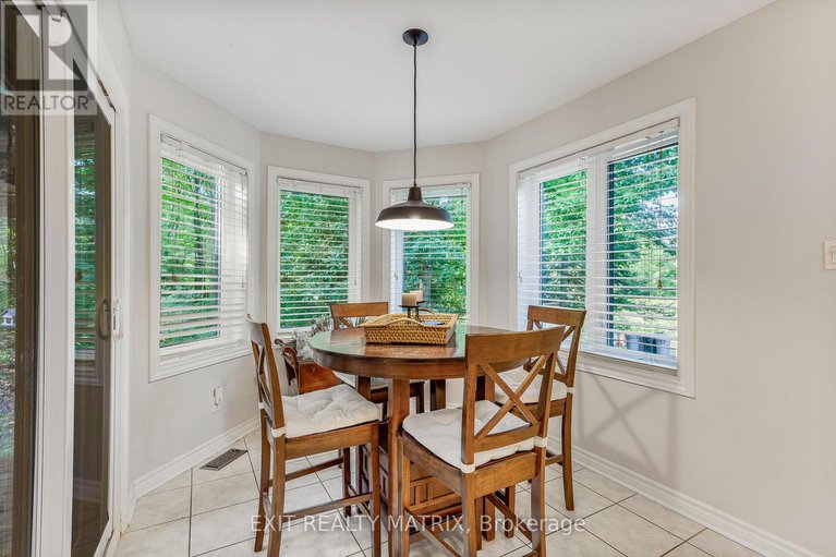 29041332/6343-deermeadow-drive/greely/ottawa/ontario/K4P1M9_20