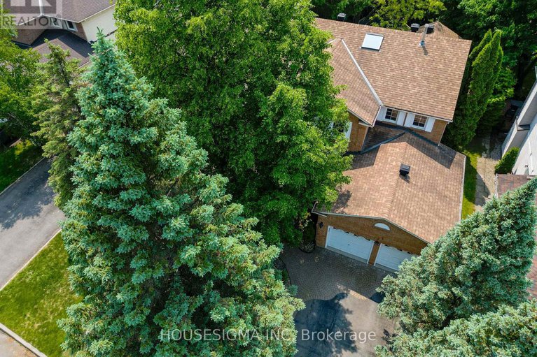 29248323/566-566-falwyn-cres-crescent/fallingbrookridgemount/ottawa/ontario/K4A2A4_3