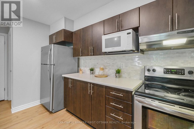 28944780/a-283-titanium-private-n/convent-glen-north/ottawa/ontario/K1C0A5_14