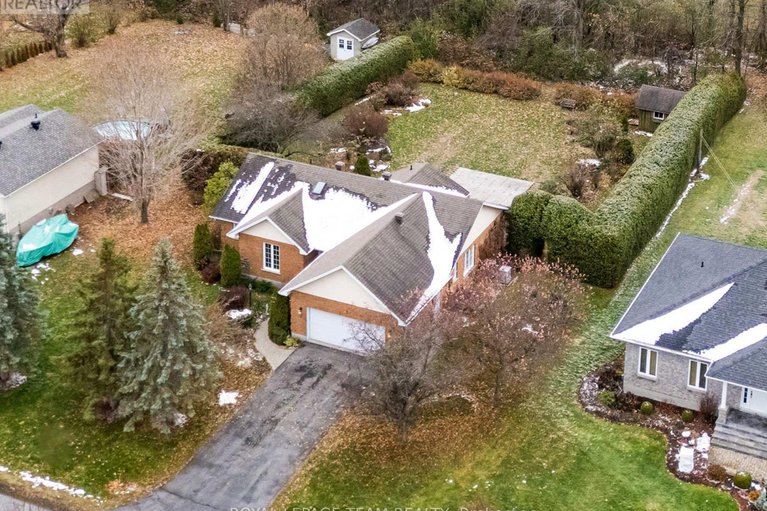 29127393/7-david-street/long-sault/south-stormont/ontario/K0C1M0_42