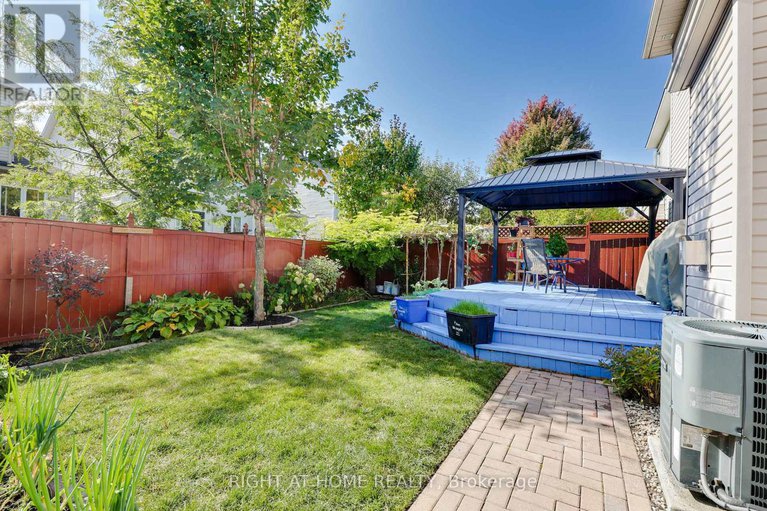 28909974/60-mersey-drive/morgans-grantsouth-march/ottawa/ontario/K2K3A6_38