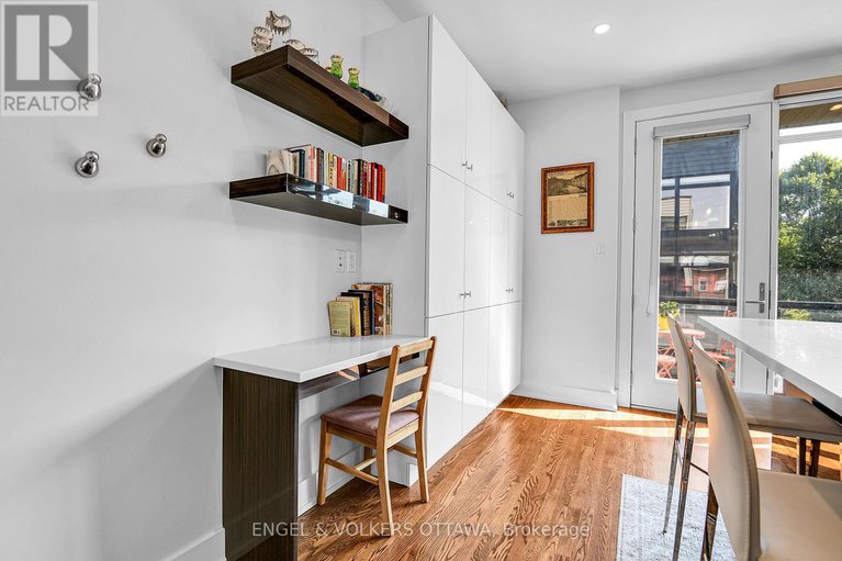28835279/353e-booth-street/west-centre-town/ottawa/ontario/K1R7K1_20