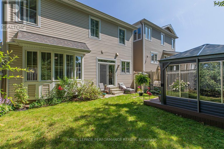 28558182/30-summitview-drive/emerald-meadowstrailwest/ottawa/ontario/K2M2V9_31