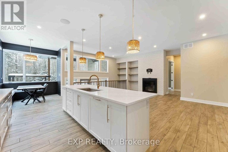 29301552/1961-cedarlakes-way/greely/ottawa/ontario/K4P1P2_15