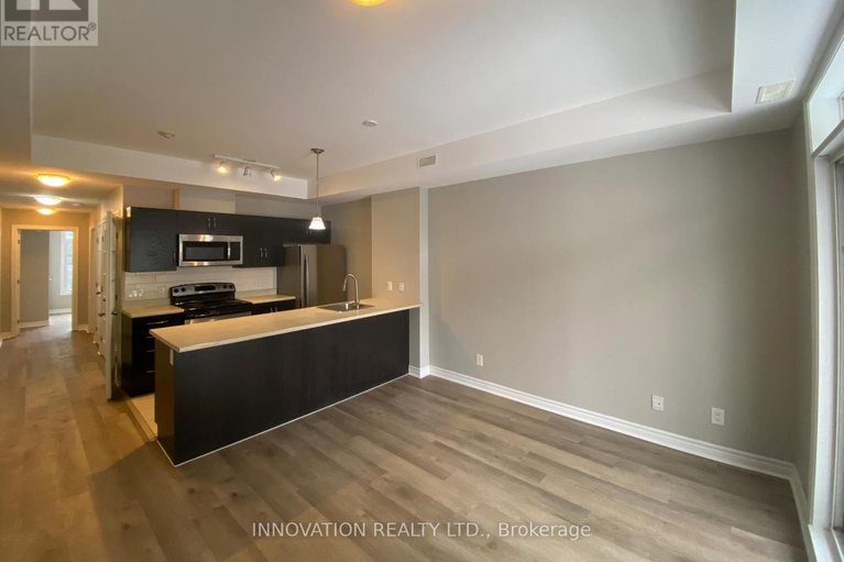 27944167/c-857-blackcomb-pvt/elmvale-acres/ottawa/ontario/K1G4E4_17