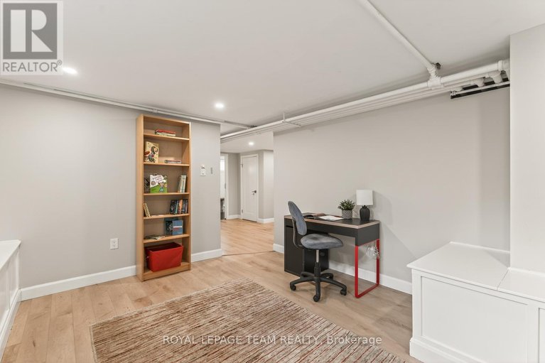 29651781/318-clemow-avenue/glebe/ottawa/ontario/K1S2B8_22