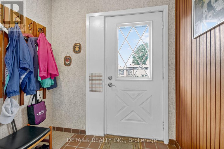 28920514/101-hilliard-avenue/city-viewskylinefisher-heightsparkwood-hills/ottawa/ontario/K2E6C5_3