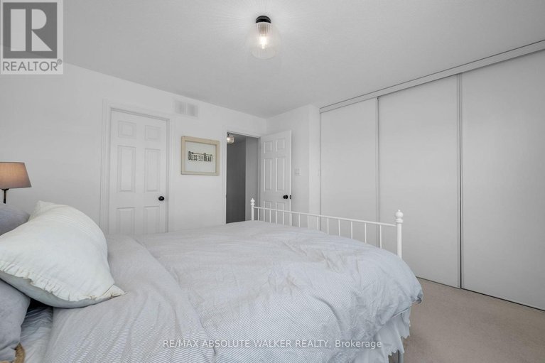 29652347/32-633-lakeridge-drive/avalon-east/ottawa/ontario/K4A0H4_17