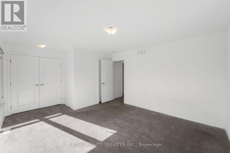 29012209/51-moosonee-crescent/riverside-southgloucester-glen/ottawa/ontario/K4M0M1_29