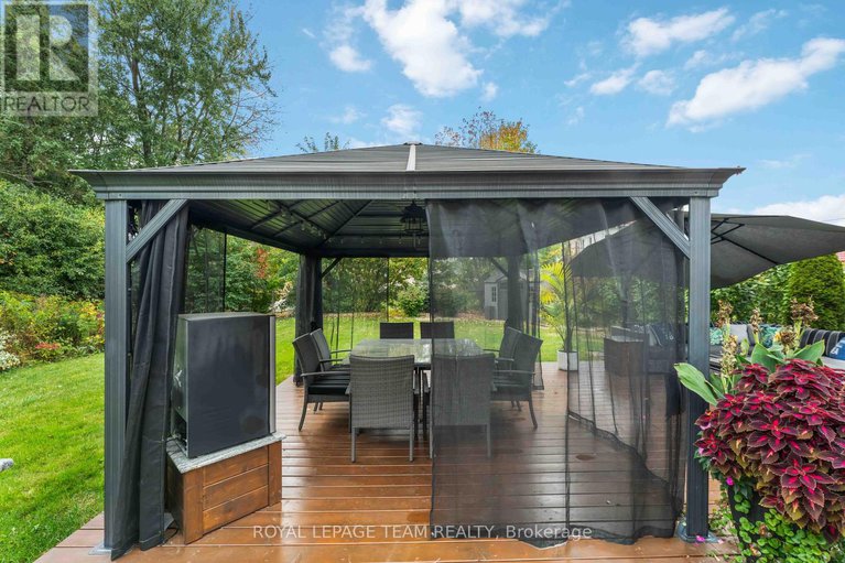 28939838/1546-claymor-avenue/carleton-heights/ottawa/ontario/K2C1T1_43