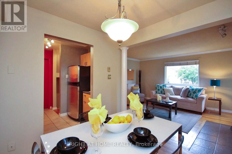 28367291/a-311-presland-road/overbrookcastle-heights/ottawa/ontario/K1K2B6_5