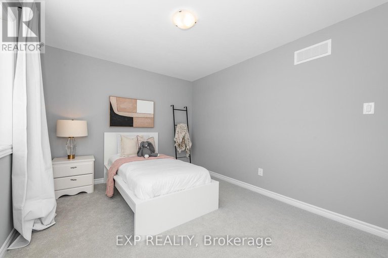 29359980/676-fisher-street/north-grenville-twp-kemptville-south/north-grenville/ontario/K0G1J0_30