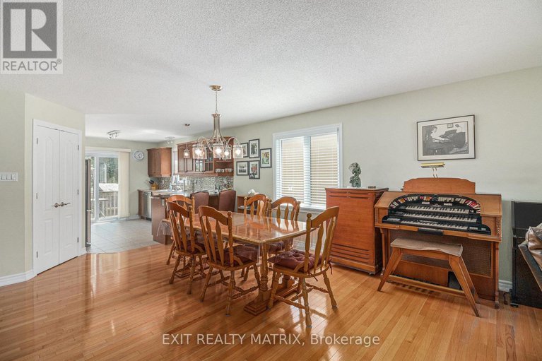 28777182/14-provost-street/north-stormont-finch-twp/north-stormont/ontario/K0A1R0_13