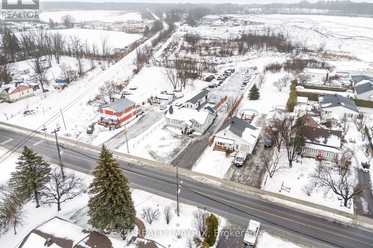 29241507/213-longueuil-street/lorignal/champlain/ontario/K0B1K0_32