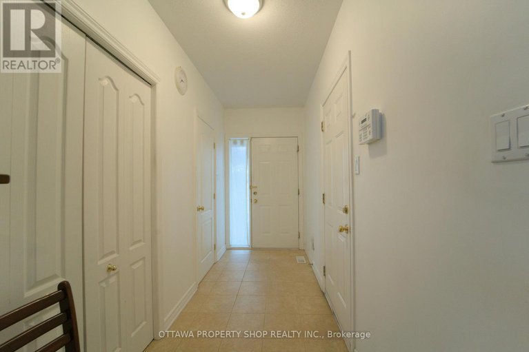 28746798/37-cresthaven-drive/barrhaven-east/ottawa/ontario/K2G6T8_2