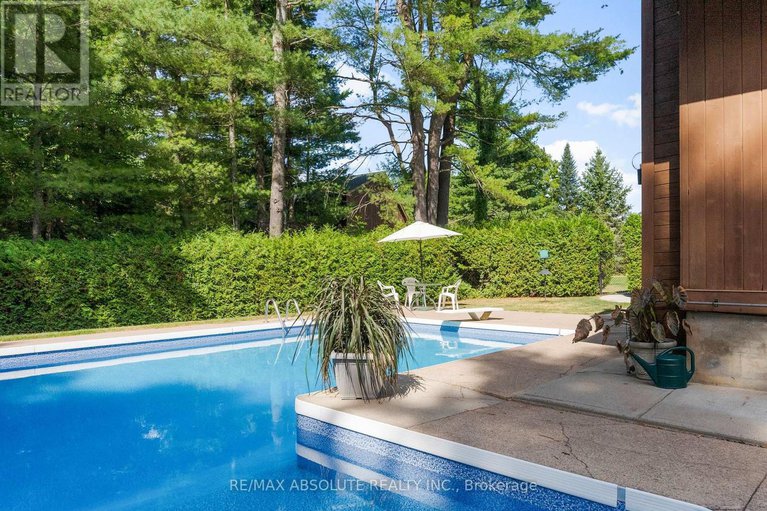 28683139/33-old-orchard-lane/mcnabbraeside-twps/mcnabbraeside/ontario/K7S3T3_44