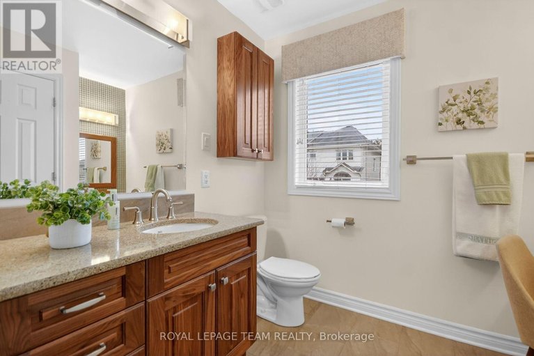 29591881/210-hunterbrook-street-n/morgans-grantsouth-march/ottawa/ontario/K2K0E6_28