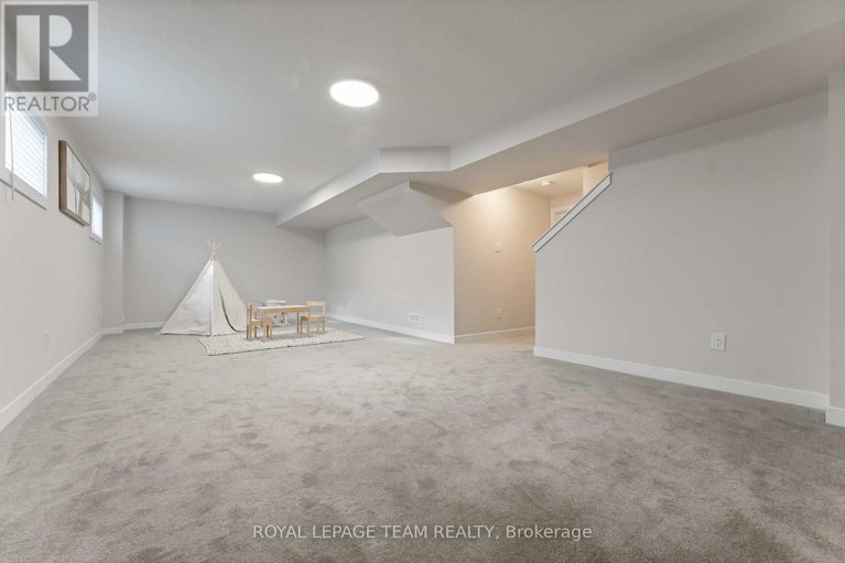 29118048/3040-travertine-way/half-moon-bay/ottawa/ontario/K2J6W9_42