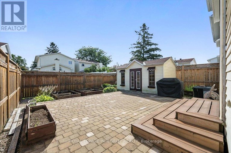 29413883/1097-moselle-crescent/convent-glen/ottawa/ontario/K1C2S8_36