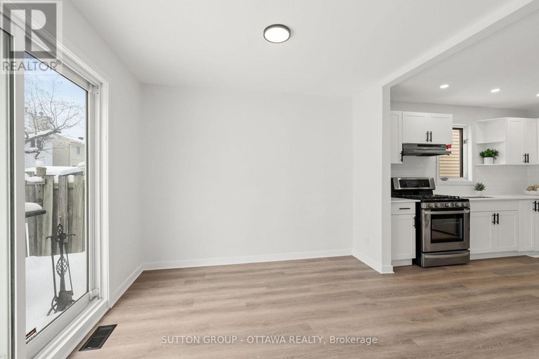 29190222/286-mceachern-crescent/bilberry-creekqueenswood-heights/ottawa/ontario/K1E3K3_13