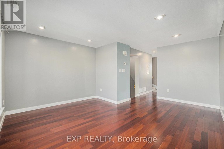 28877198/250-shanly-private/stonebridge/ottawa/ontario/K2J5X6_10
