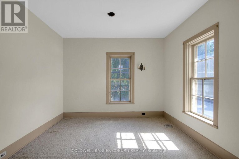 28761118/5-water-street/north-grenville-twp-kemptville-south/north-grenville/ontario/K0G1S0_13