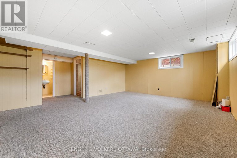 29081108/989-connaught-avenue/queensway-terrace-north/ottawa/ontario/K2B5M7_23