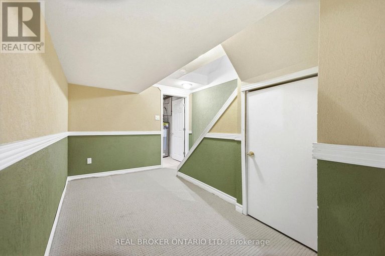 29364333/f-6-arnold-drive/arbeatha-park/ottawa/ontario/K2H6V9_31