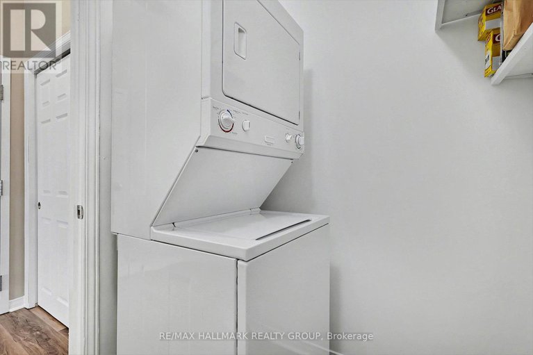 29229711/208-1026-laurier-street/town-of-rockland/clarence-rockland/ontario/K4K1V6_14