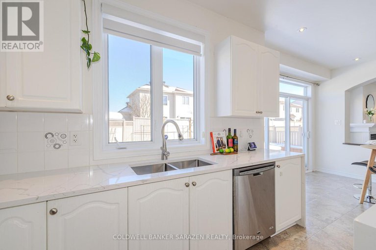 29433002/122-springton-crescent/strandherd/ottawa/ontario/K2J0V9_24