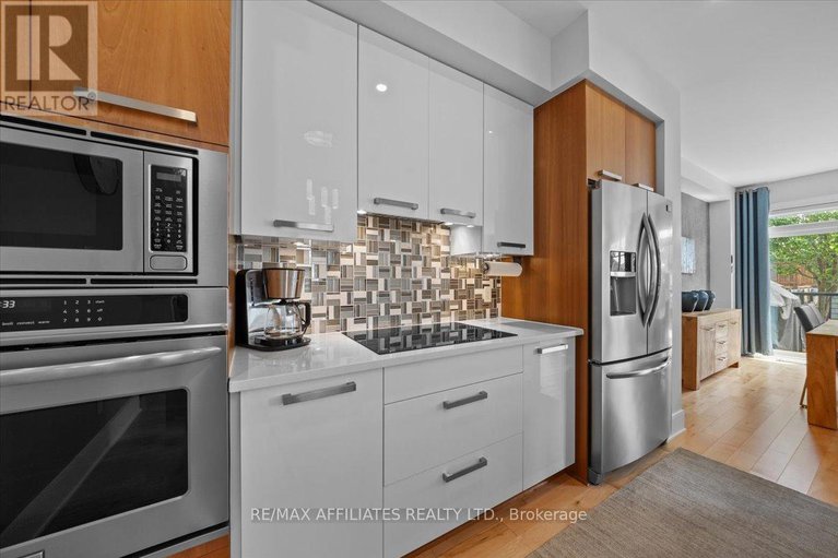 28472968/312-mishawashkode-street/camelot/ottawa/ontario/K4A0Y8_8