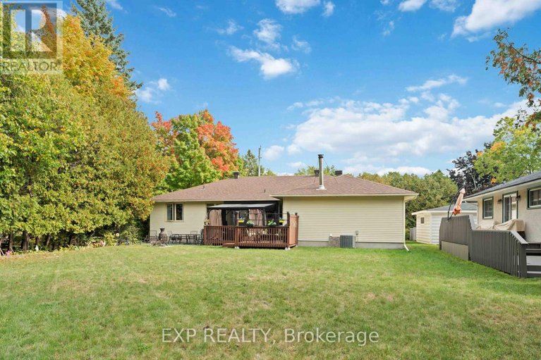 29620058/16-evelyn-street/stittsville-south/ottawa/ontario/K2S1M9_30