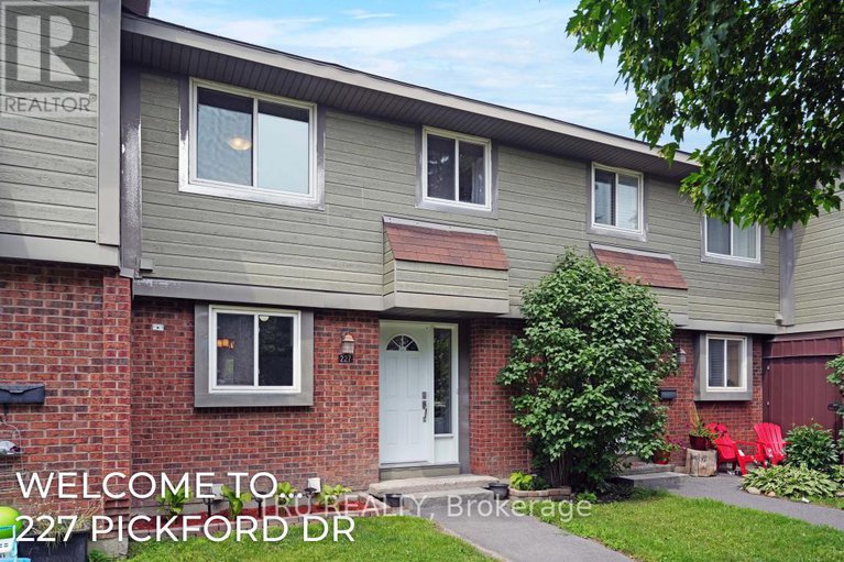 28610550/227-pickford-drive/katimavik/ottawa/ontario/K2L2C5_1