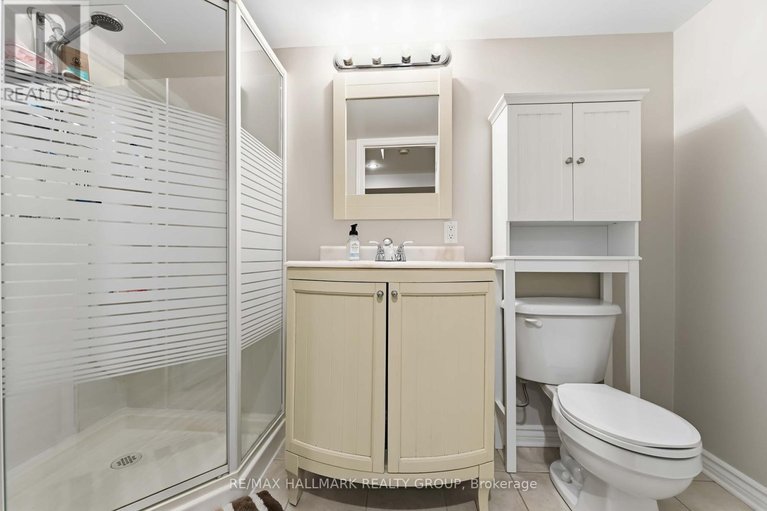 29678879/22-oak-grove-street/barrhaven-east/ottawa/ontario/K2G6R4_25